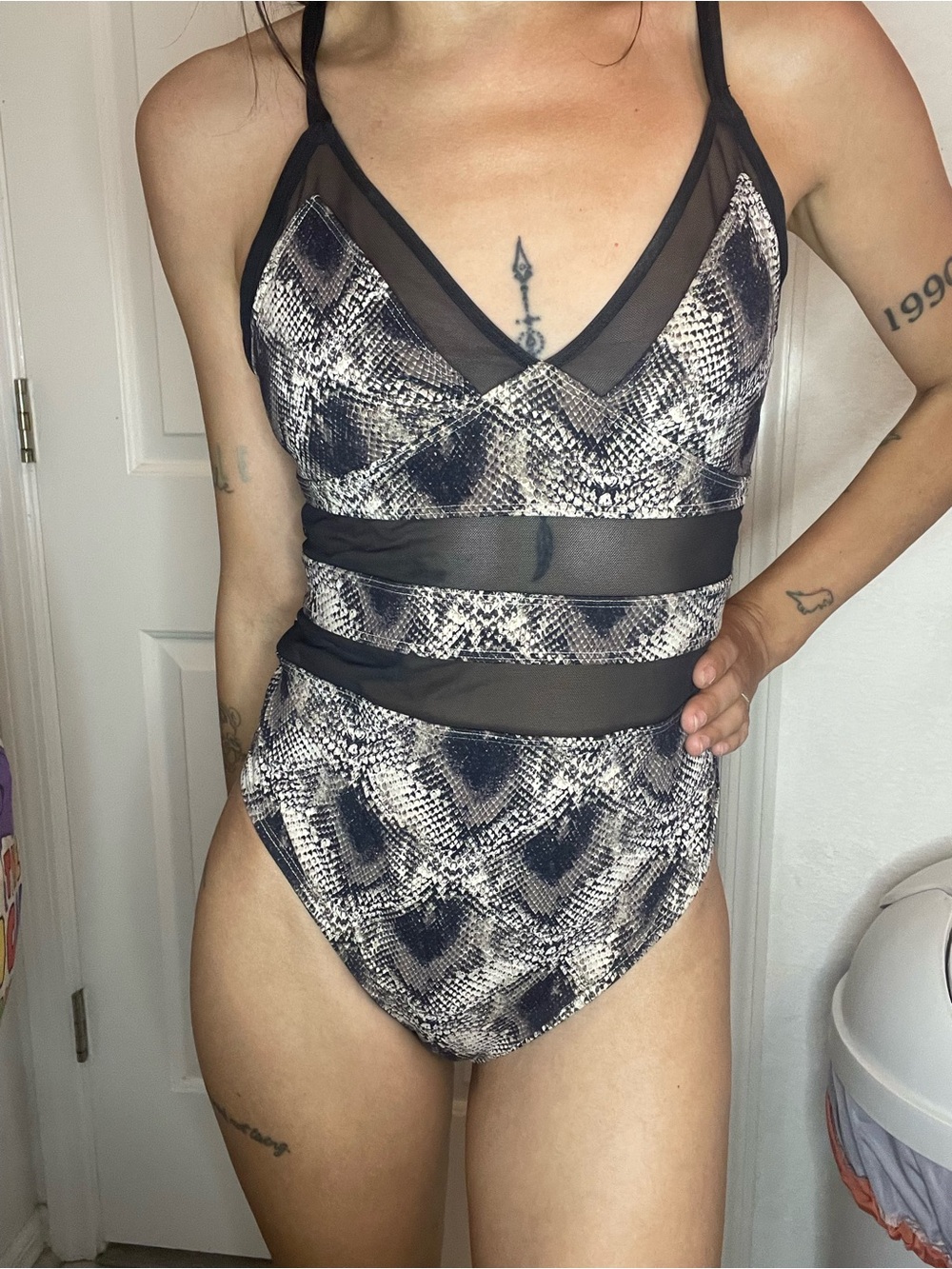 Bleu Rod Beattie Snake Print One Piece Swimsuit Size Small (4) Mesh Adjustable